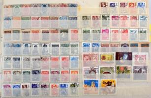 Kb 4.000 db orosz-szovjet bélyeg tízesekben, berakólapokon