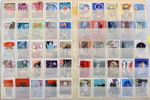 Kb 4.000 db orosz-szovjet bélyeg tízesekben, berakólapokon