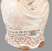 Kovács Margit (1902-1977) Hajfonó lány. Jelzett, egészen minimális kopottsággal, m: 33 cm /// Kovács...