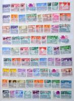 Képes és forgalmi bélyegek rendezetlenül, 32 lapos A/4-es berakóban