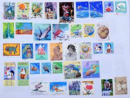 Kb 70.000 darabos tartalmas világgyűjtemény albumlapokon. Jó minőségű, szépen rendezett anyag régi h...