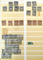 Sok példányos magyar készlet a Krajcárosoktól 1916-ig 16 lapos nagyalakú rugós berakóban