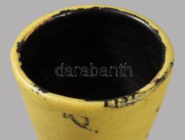 Gorka Lívia (1925-2011): Váza. Jelzett, minimális mázhibával, m: 20,5 cm