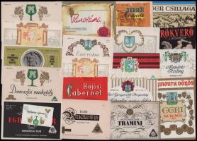 Vegyes italcímke tétel (Domoszlói muskotály, Durbints sógor, Egri Bikavér, stb.)