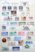 NSZK modern gyűjtemény az 1956-1958 + 1966-1991 közötti időszakból, benne sorok, blokkok és kisívek,...