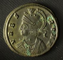 Római Birodalom 330-335 / I. Constantinus / Siscia AE3 (2,40g) T:XF,VF Roman Empire 330-335 / Constantine I / Siscia / AE3 "VRBS ROMA / dot BSIS dot" wolf left with Romulus and Remus, two stars above (2,40g) C:XF,VF RIC VII 240