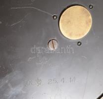 1914 C. P. Goerz hadihajóra való célzó iránytű. Sorszámozott, dátumozott "C.P. Goerz Wien u. Po...