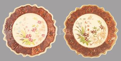 cca 1890 Schütz 2 darab pillangó mintás süteményes tál, jelzett, kopással, lepattanással, d: 19,5 cm