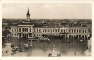 Óbecse Town hall with Bata shop and the shop of the Janek brothers photo
