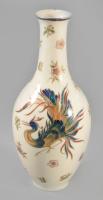 Zsolnay Főnix mintás váza. tervező: Szabó Kinga, Kézzel festett, jelzett, ragasztott, sérült. 27 cm