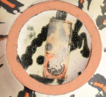 Gorka Lívia (1925-2011): Kaspó. Jelzett, hibátlan, d: 20 cm, m: 14,5 cm