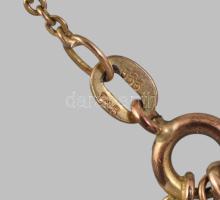 Arany (Au) nyaklánc kereszt medállal, jelzett, 9k, 2,7g