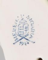 Herendi nyúlpár kukoricával. Jelzett, hibátlan, m: 8,5 cm