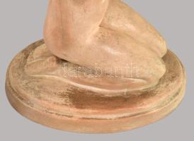 Dr. Rank Rezső: Női kat virágfüzérrel. cca 1920-1935, jelzett, kis kopással, m: 36 cm