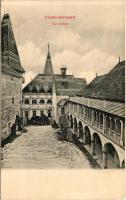 Vajdahunyad, Hunedoara; Vajda-Hunyadi vár udvari látképe. Adler Alfréd fényképész / castle, courtyard (EK)