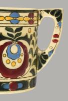 Körmöcbánya magyaros mintás csésze alátéttel, jelzett, kis felületi sérüléssel, d: 15 cm