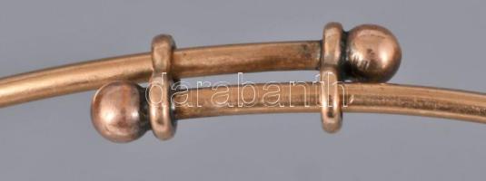 Arany (Au) karkötő, 14k, rubin berakással, jelzés nélkül, bruttó 4,35g