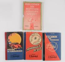 (ca 1939 3 db autóvezetéssel, vizsgázással kapcsolatos képes könyv ) J. Breitenbach: Prüfung der Verkehrsregelnm Fahrregeln im Bilde, Technik des Fahrzeuges. 71p, 51p, 64p. Gazdagon illusztrált, kiadói kartonálásban, tékával. / ca 1939 3 picture books about driving and driving testsRichly illustrated, in publisher's cardboard packaging, with a slipcase.