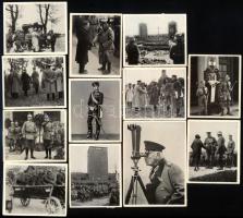 cca 1935 Német katonai témájú gyűjtőképek, közte Adolf Hitlert ábrázolók, összesen 12 db, hátoldalukon albumba ragasztás nyomaival, 8,5x6 cm és 6x5 cm