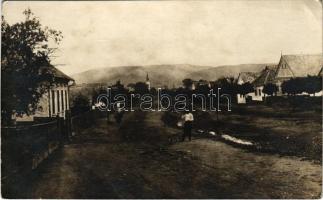 Sajóvelezd, utcakép. photo (fl)