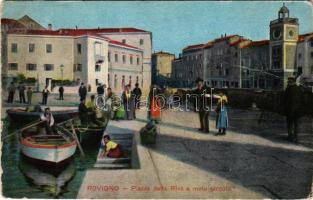 Rovinj, Rovigno; Piazza della Riva a molo piccolo. Benussi &amp; Figli / kikötő / port (fa)