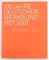 100 Jahre Deutscher Werkbund 1907/2007. Hrsg. von Winfried Nerdinger. München, 2007, Ernst von Siemens Kunststiftung - Robert Bosch Stiftung - Förderverein des des Architekturmuseums der TU München. Német nyelven. Gazdag képanyaggal illusztrált. Kiadói papírkötés, karcos, kissé foltos borítóval.