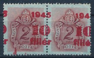 1945 Kisegítő portó 10f/2f pár elcsúszott felülnyomással / pair with shifted overprint