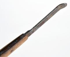 cca 1940 Orvosi szike, jelzett, h: 13 cm