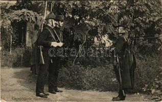 1910 Csendőrjárőr ellenőrzése. Kaufmann Ábrahám és Társa kiadása. Tervezte Horváth I. Géza / K.u.k. ...