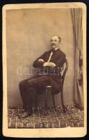 cca 1860 Férfiportré, keményhátú fotó Gabel nyitrai műterméből, 10×6 cm