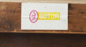 Vágó Pál (1853-1928): Lovas a Tisza partján. Olaj, vászon, jelezve balra lent: Vágó, jelezve jobbra ...