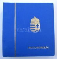 Schaubek előnyomott magyar album 1988 -1999 szinte új állapotban, kevés bélyeggel