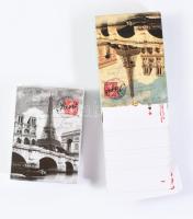 2 darab Paris képeivel díszített poker kátya, dobozában