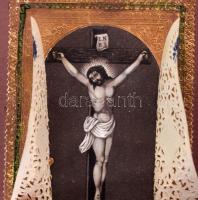 1901 Egyedi kézzel készült művészlap: kihajtható ablak mögött Krisztus a kereszten, oltárkép / hand-...