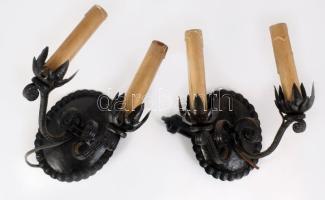 Kovácsoltvas falikar pár, h: 26 cm