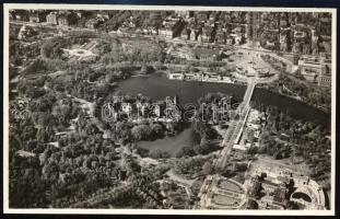 1930 Budapest, Városliget, légi felvétel, 12×17 cm