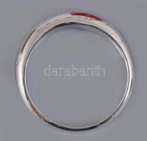 Ezüst (Ag) gyűrű, kövekkel, m:62, bruttó 6,1g