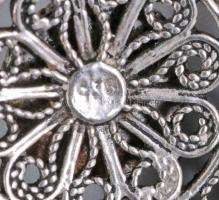 Ezüst (ag) medál, ónix berakással, bruttó 4,56g