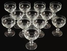 Antik 12 személyes ólomkristály talpas likőrös pohár garnitúra, hibátlan, m: 9 cm