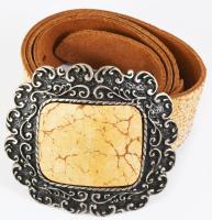 Olasz krémszínű bőr női öv