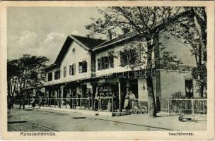 1928 Kunszentmiklós-Tass, vasútállomás, vasúti trafik üzlet, kerékpár (tűnyomok / pinmarks)