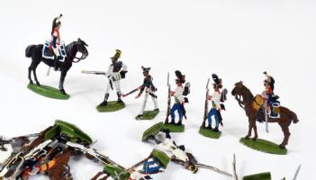 54 darabos ólomkatona gyűjtemény, kézzel festett szép állapotban / Zinnfiguren