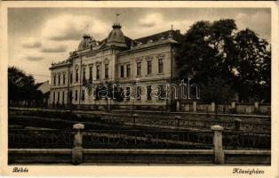 1938 Békés, községháza. Vitéz Sósmezey István kiadása (ragasztónyomok / glue marks)