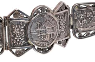 Ezüst (Ag) karkötő, biztonsági lánccal, jelzett, javításra szorul, h: 20 cm, 28,4 g