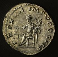 Római Birodalom 168-169 / Marcus Aurelius / Róma / Denarius Ag (3,16g) T:XF
Roman Empire 168-169 / ...