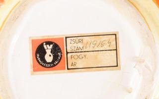 Gorka Géza iparművészeti vállalatos csigavonalas falitál, jelzett, akasztónál lepattanással, d:29 cm