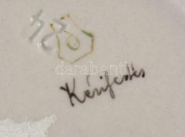 Drasche Labdán álló bohóc. Jelzett, kézzel festett, hibátlan, m: 19 cm /// Drasche clown standing on...