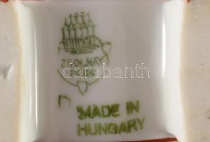 Zsolnay népi mintás kis kulacs, jelzett, hibátlan, m: 7,5 cm