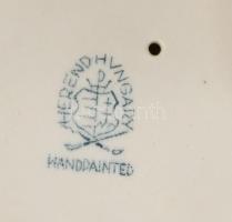 Herendi pisilő puttó. Terv.: Nemes György. Kézzel festett, jelzett, hibátlan, m: 18 cm