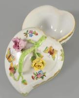 Herendi Viktória mintás szív alakú bonbonier, plasztikus fogóval, jelzett, hibátlan, 12x10 cm